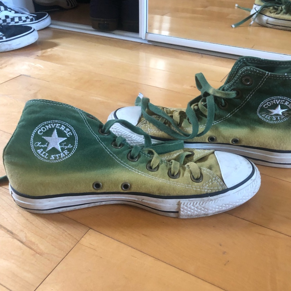 Converse green yellow ombré size 7 womens and 9 mens